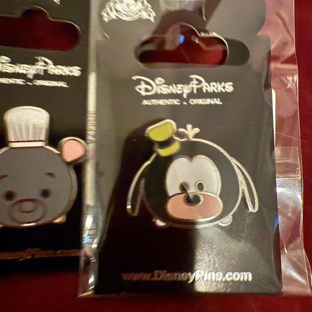 Disney Character Pin Set - available as set or individual - Picture 6 of 15